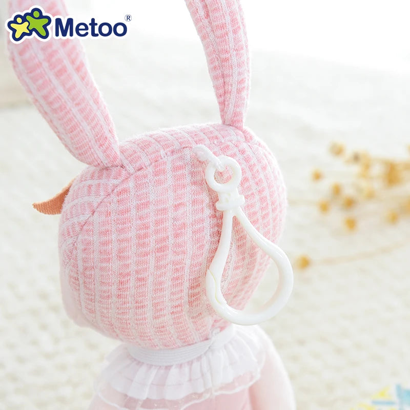 Mini Coelhinho de Pelúcia Metoo – Chaveiro / Pingente | 15cm